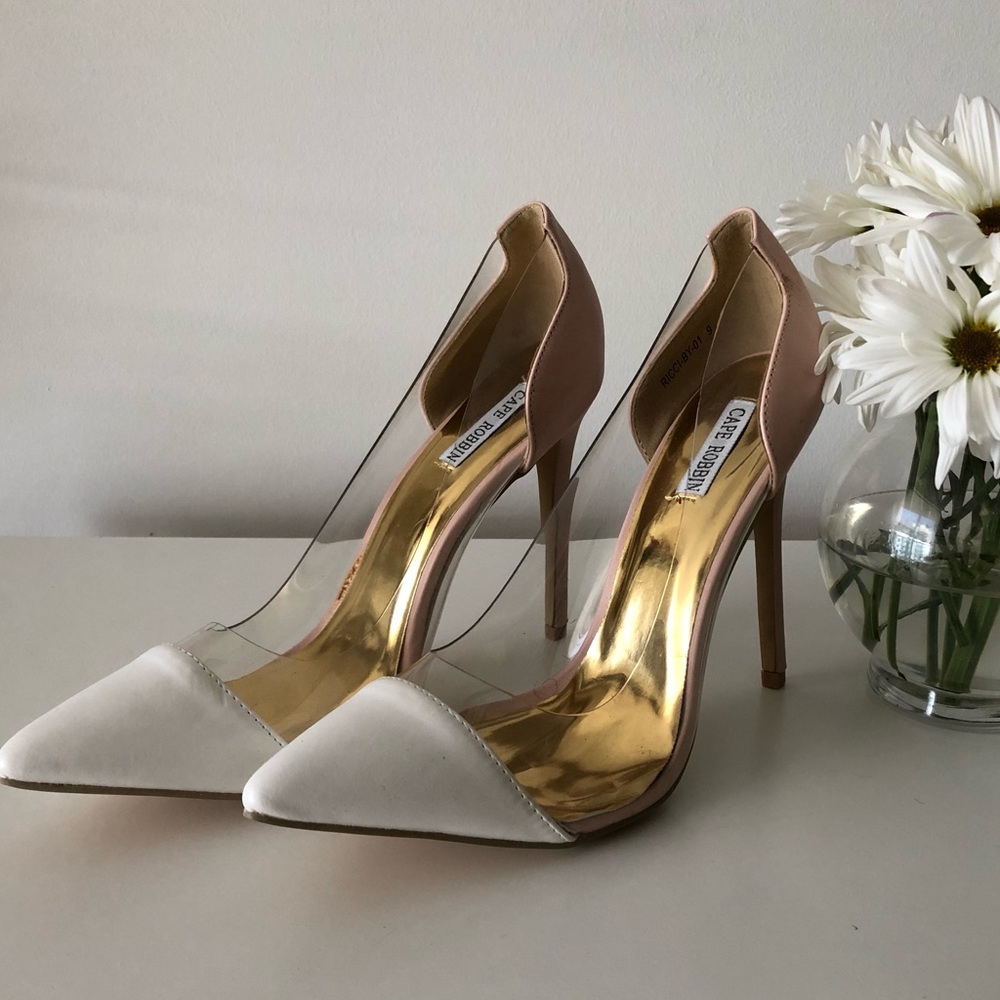 Transparent White Pointed Toe Pump